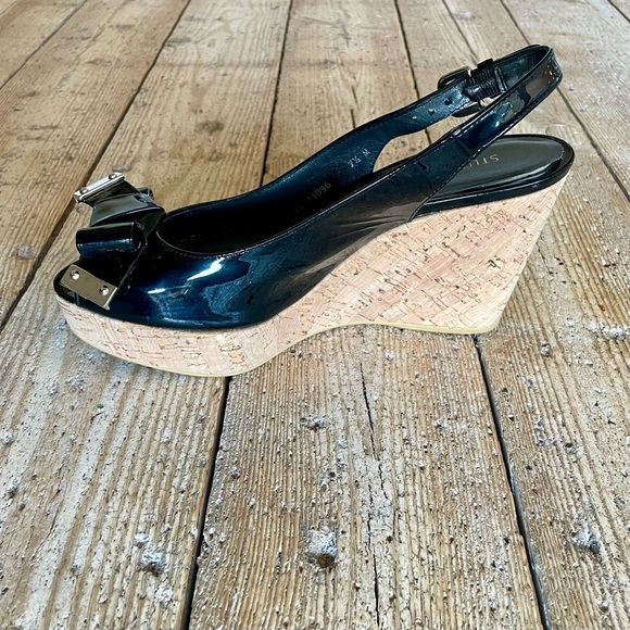 Stuart Weitzman Bodajean Black Patent Cork Wedge Sandals Size 7.5 - Picture 6 of 12